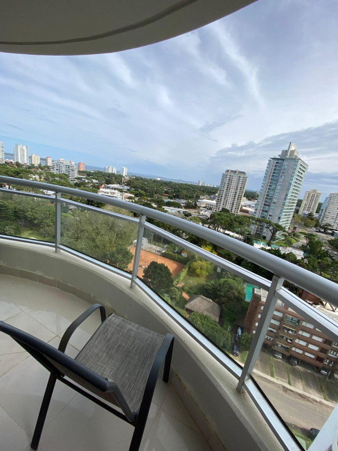 Apartamento en alquiler de temporada en Ocean Drive Punta del Este