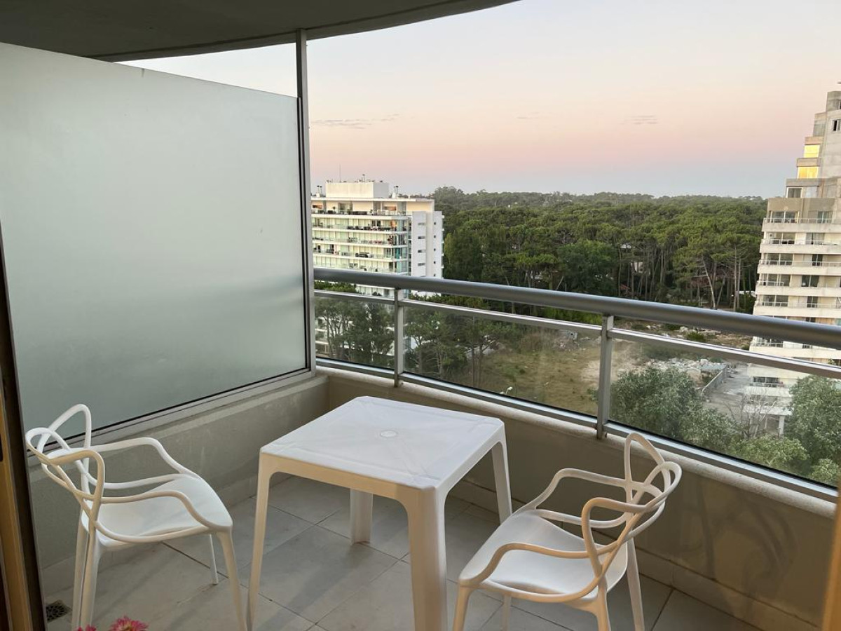 Departamento en alquiler de temporada Punta del Este Ocean Drive