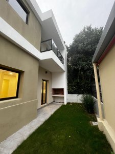Vendo apartamento con 3 dormitorios en zona Prado 