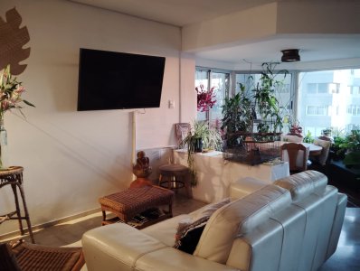 Vendo Apartamento, 4 Dormitorios, 4 Baños, Punta del Este