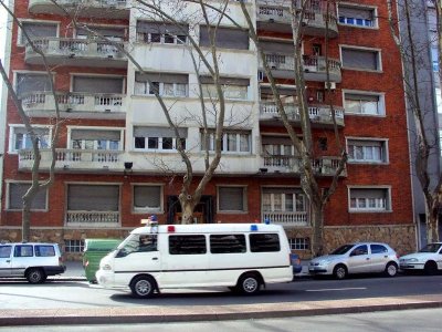 Vendo Apartamento, 2 Dormitorios, 2 Baños, Barrio Abayubá