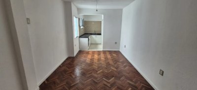 Vendo apartamento 2 dormitorios, parque rodo