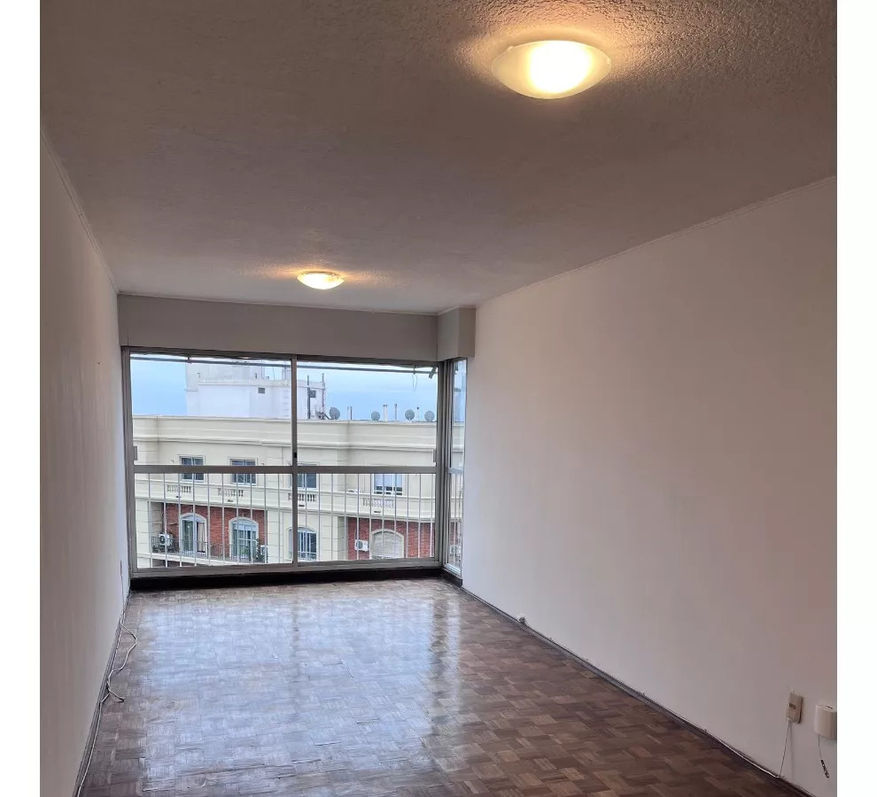 Alquilo apartamento dos dormitorios, en tres cruces