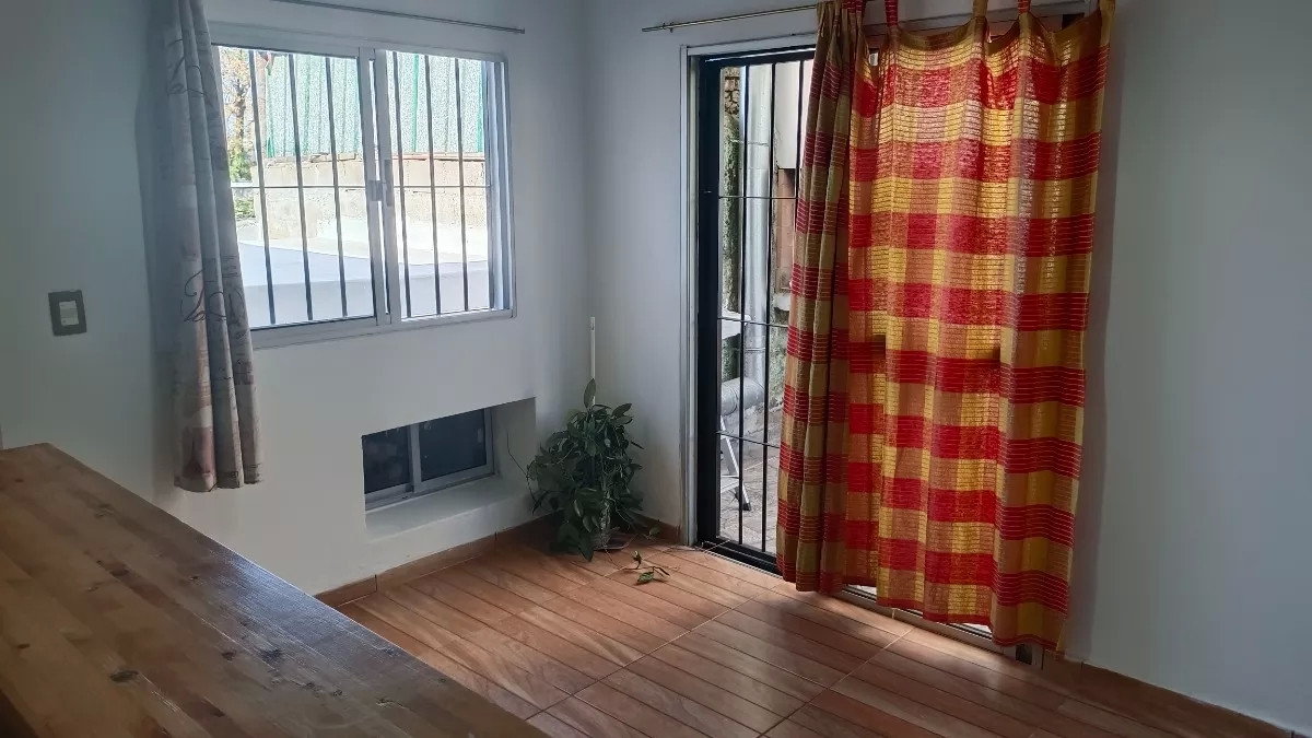 Apto en Venta, 3 Dormitorios y Parrillero en Reducto 