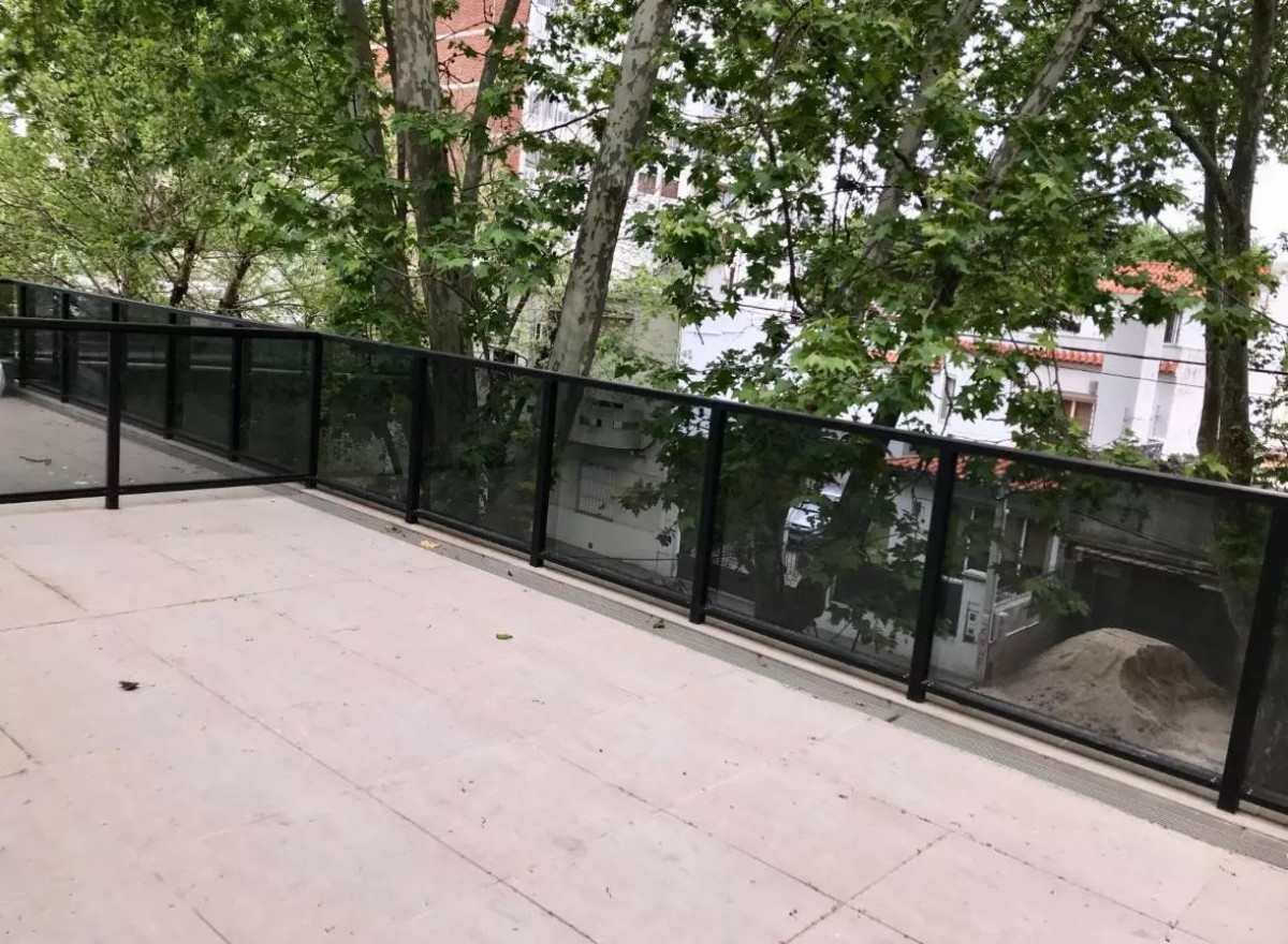 Alquiler apartamento 1 dormitorio, terraza, cochera punta carretas 