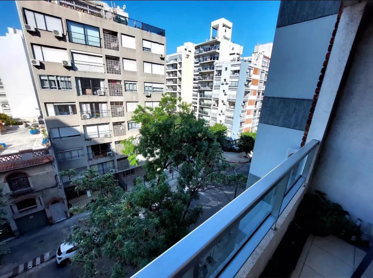 Alquilo apartamento 1 dormitorio con balcón Barrio Pocitos