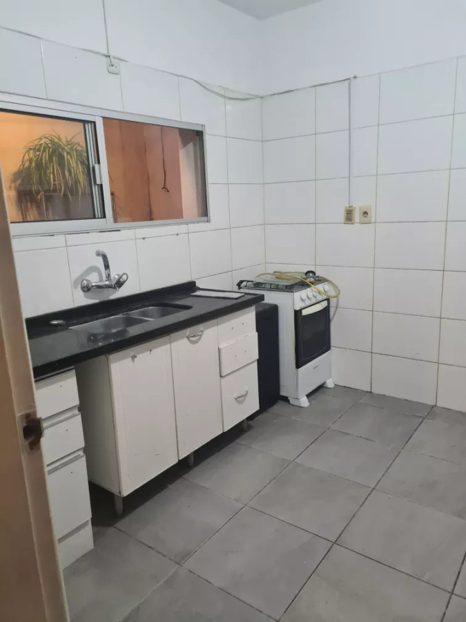 Alquilo apartamento 2 dormitorios en Centro amoblado