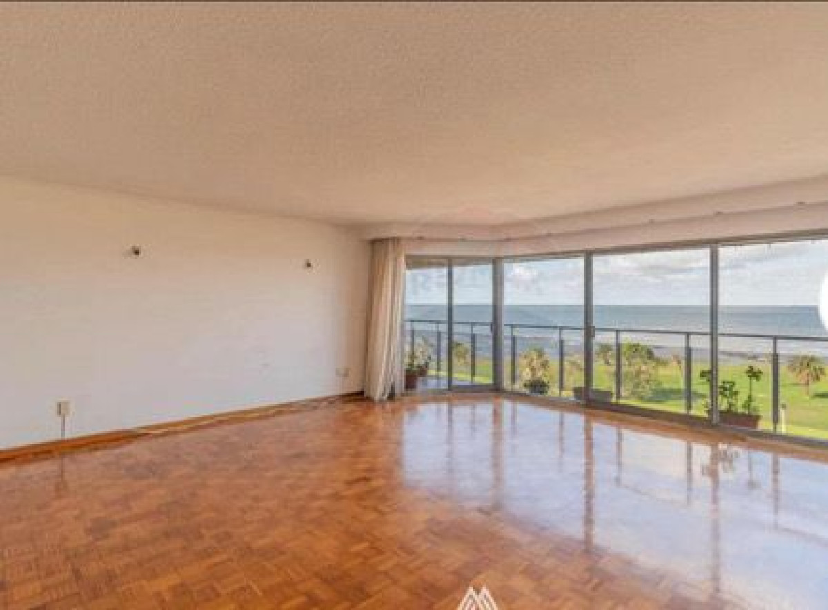 Alquilo apartamento 4 dormitorios Punta Carretas