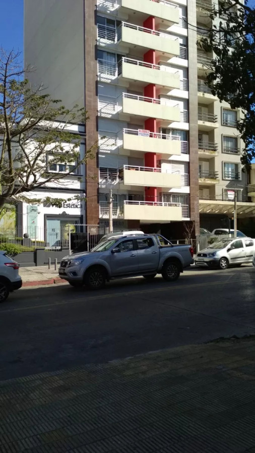 Alquiler Apartamento amoblado, 1 dormitorio, balcon pocitos 
