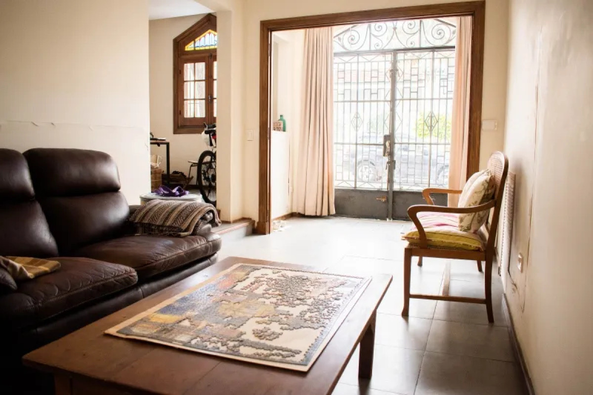 Casa con 3 dormitorios en Punta Carretas 