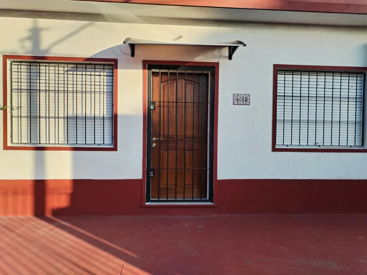 Alquilo casa 3 dormitorios Villa Española 