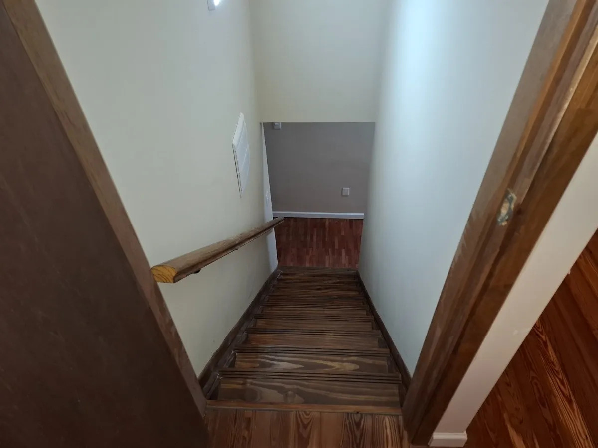 Venta casa 3 dormitorios y 2 baños, Gran Garaje. Barrio Cordón