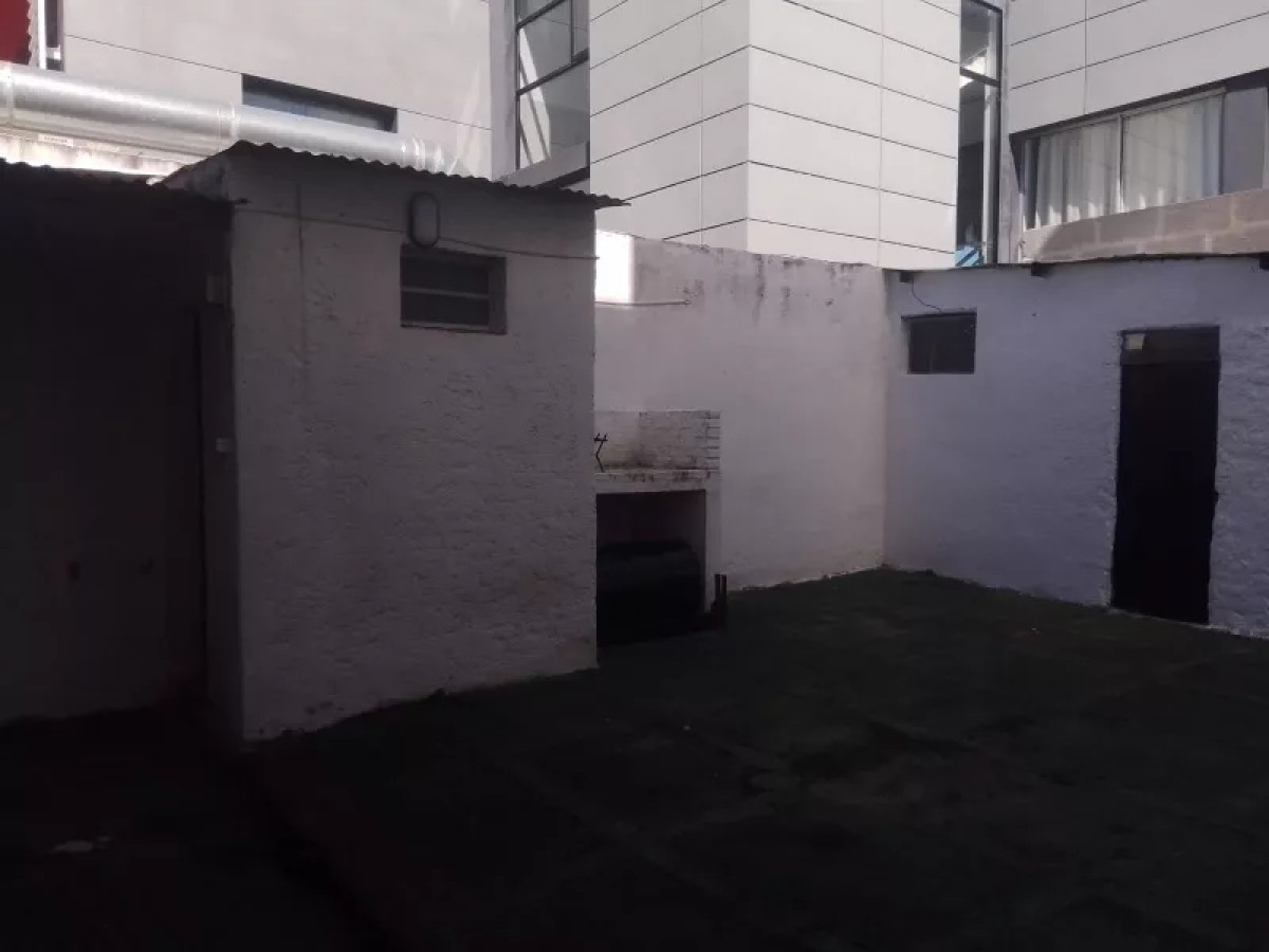 Alquiler Casa 5 dormitorios, 2 Baños, Parrillero, Prado