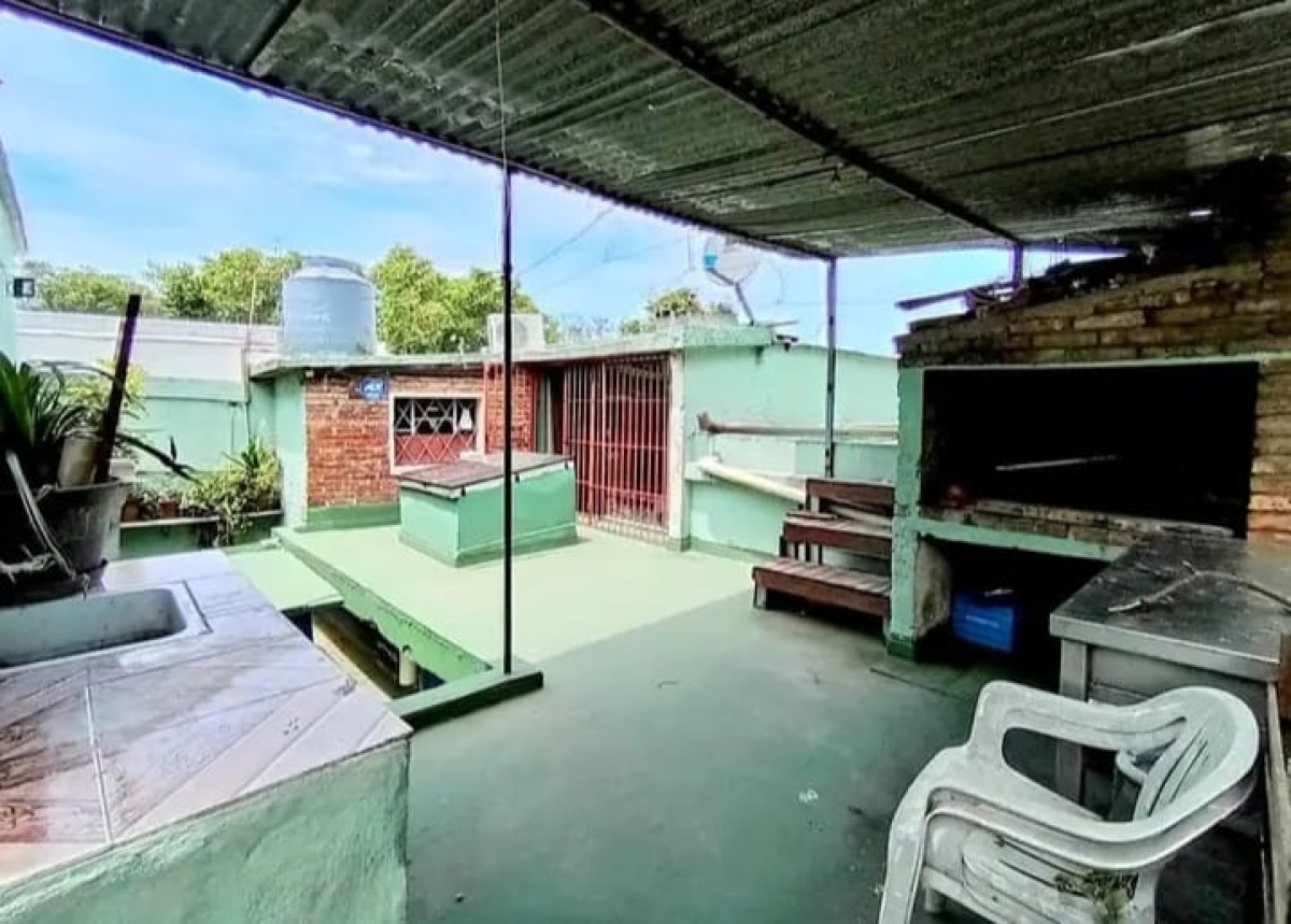 Alquiler Casa 2 Dormitorios, Parrillero, jardin, terraza, Unión