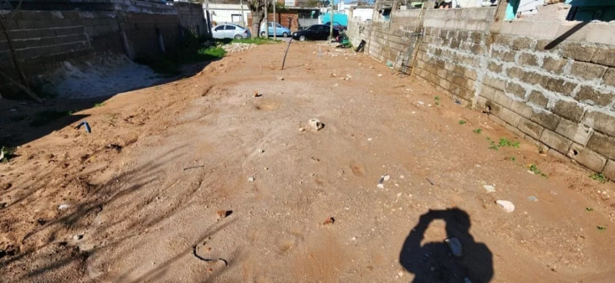 Venta terreno 400m* Las Piedras Canelones