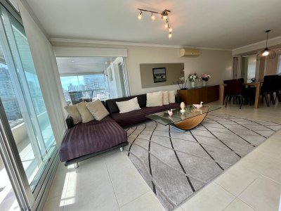 VENTA APARTAMENTO 3 DOMITORIOS PUNTA DEL ESTE