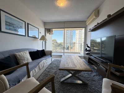 Venta apartamento 2 dormitorios 2 baños Punta del Este