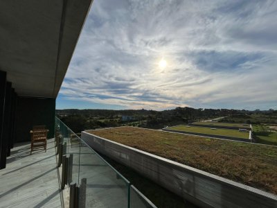 Venta apartamento un dormitorio Punta del Este playa Brava edificio Surfside