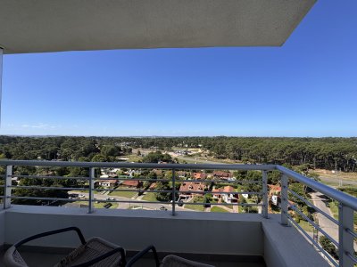 Venta apartamento 2 dormitorios 2 baños Punta del Este