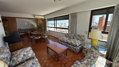 Venta Apartamento 2 Dormitorios y Dependencia Península Punta del Este