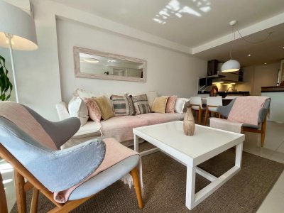 VENTA APARTAMENTO 3 DORMITORIOS PUNTA DEL ESTE