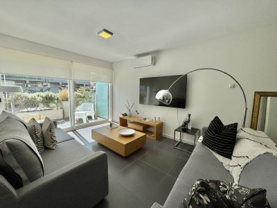 Venta apartamento 2 dormitorios península 