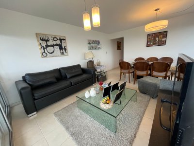 VENTA DE APARTAMENTO ES ROOSEVELT DE 3 DORMITORIOS