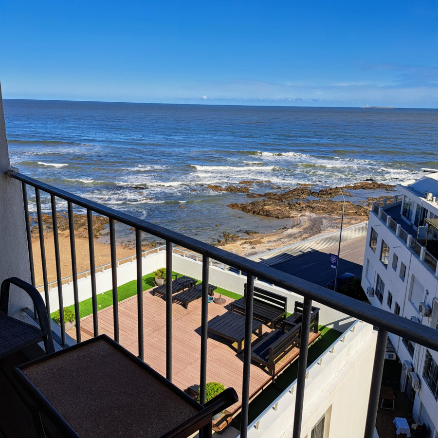 Alquiler temporal departamento 2 dormitorios 2 baños Punta del Este