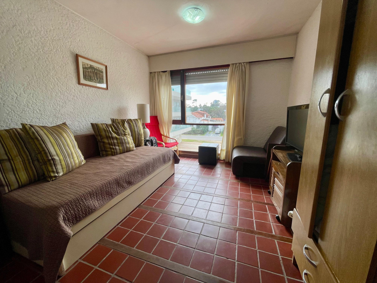 Venta de Apartamento en Mansa-Punta Del Este