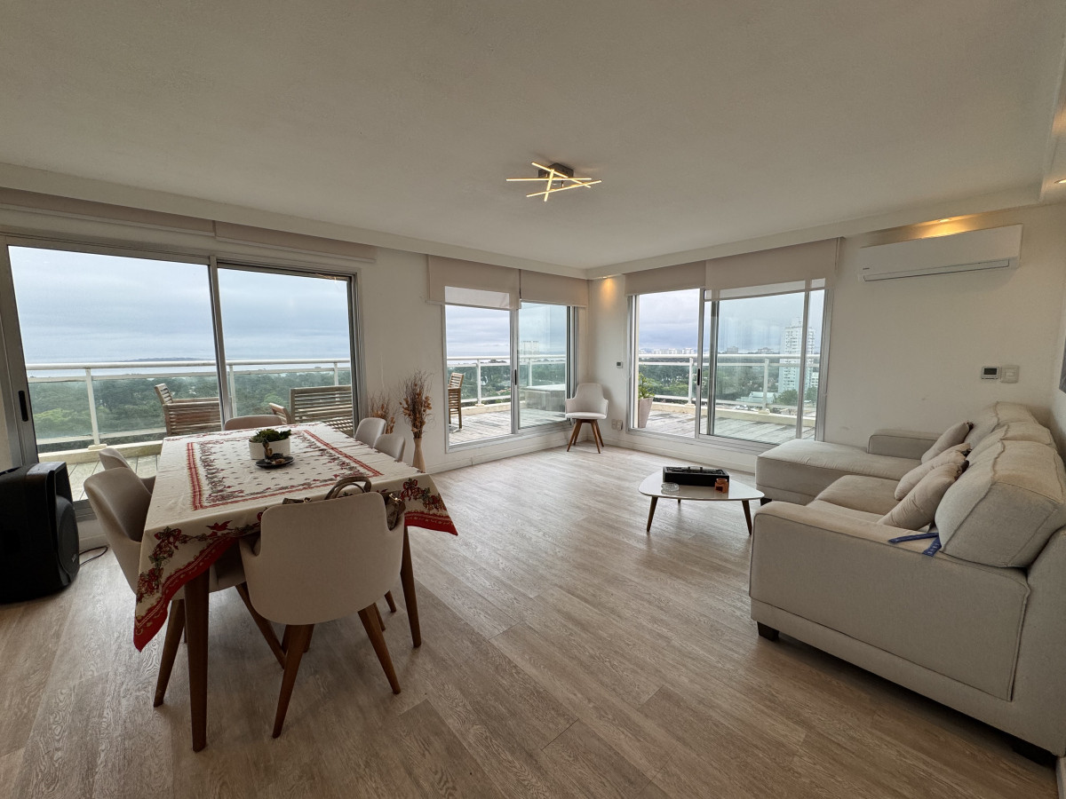 Venta apartamento 3 dormitorios Punta del Este