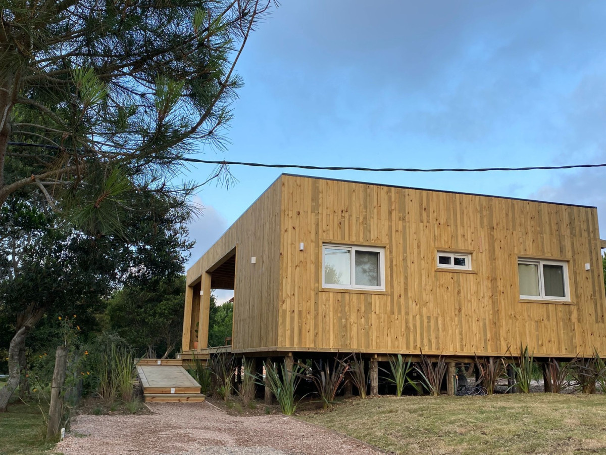 Casa en venta en San Vicente, La Barra, Barrio semiprivado. 
