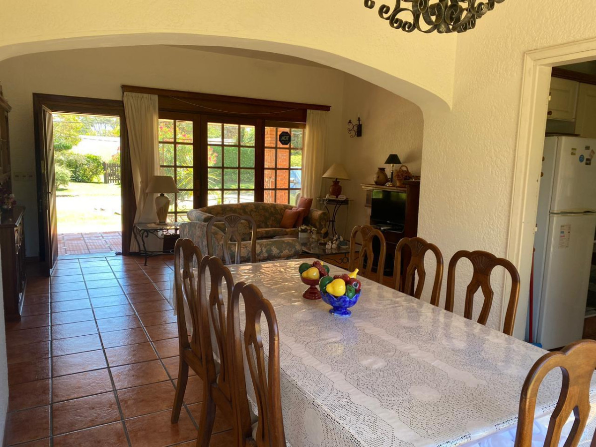 CASA EN ALQUILER A 100 METROS DEL MAR EN MANSA