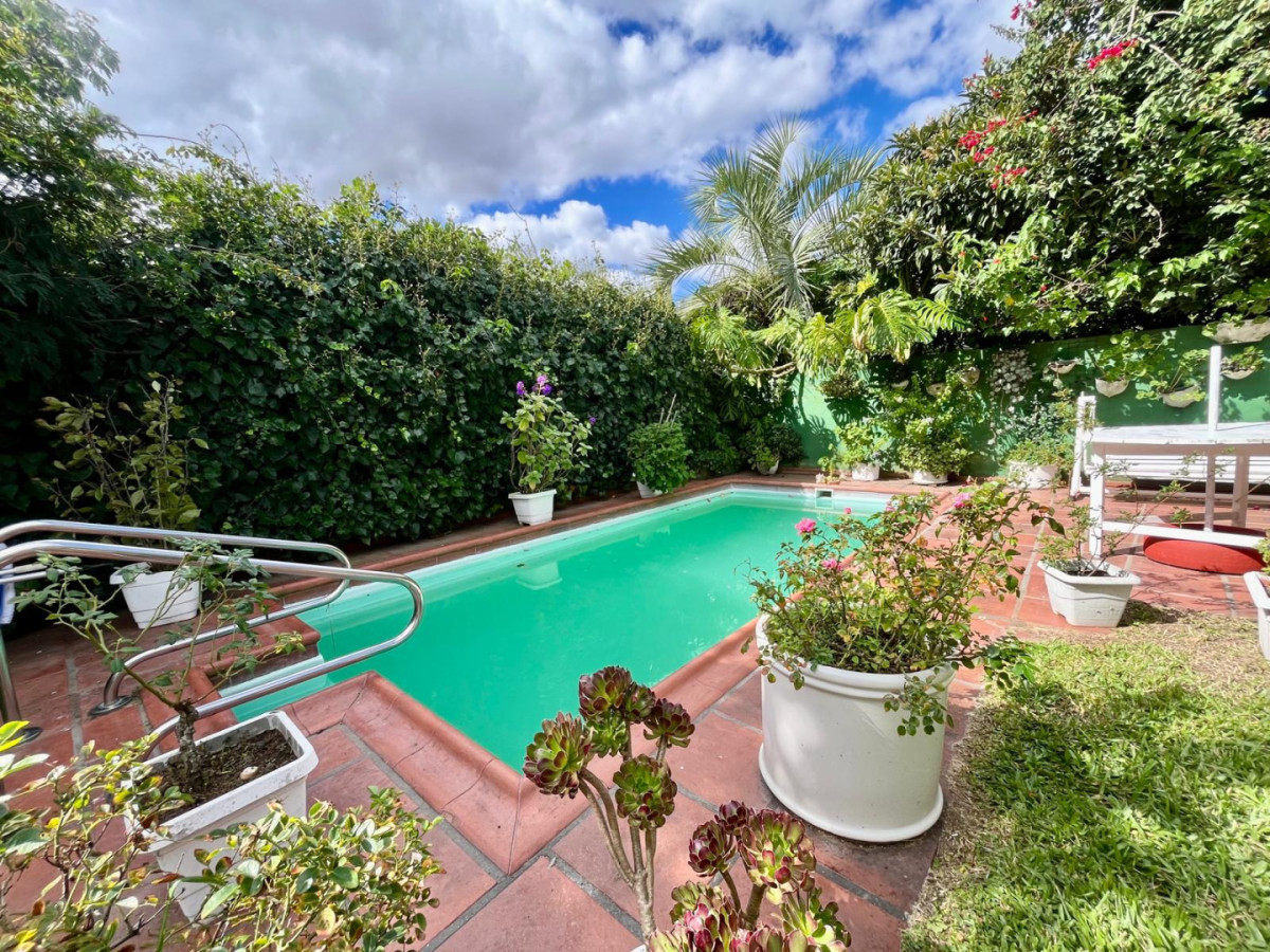 VENTA DE CASA EN PINARES CERCA DEL MAR