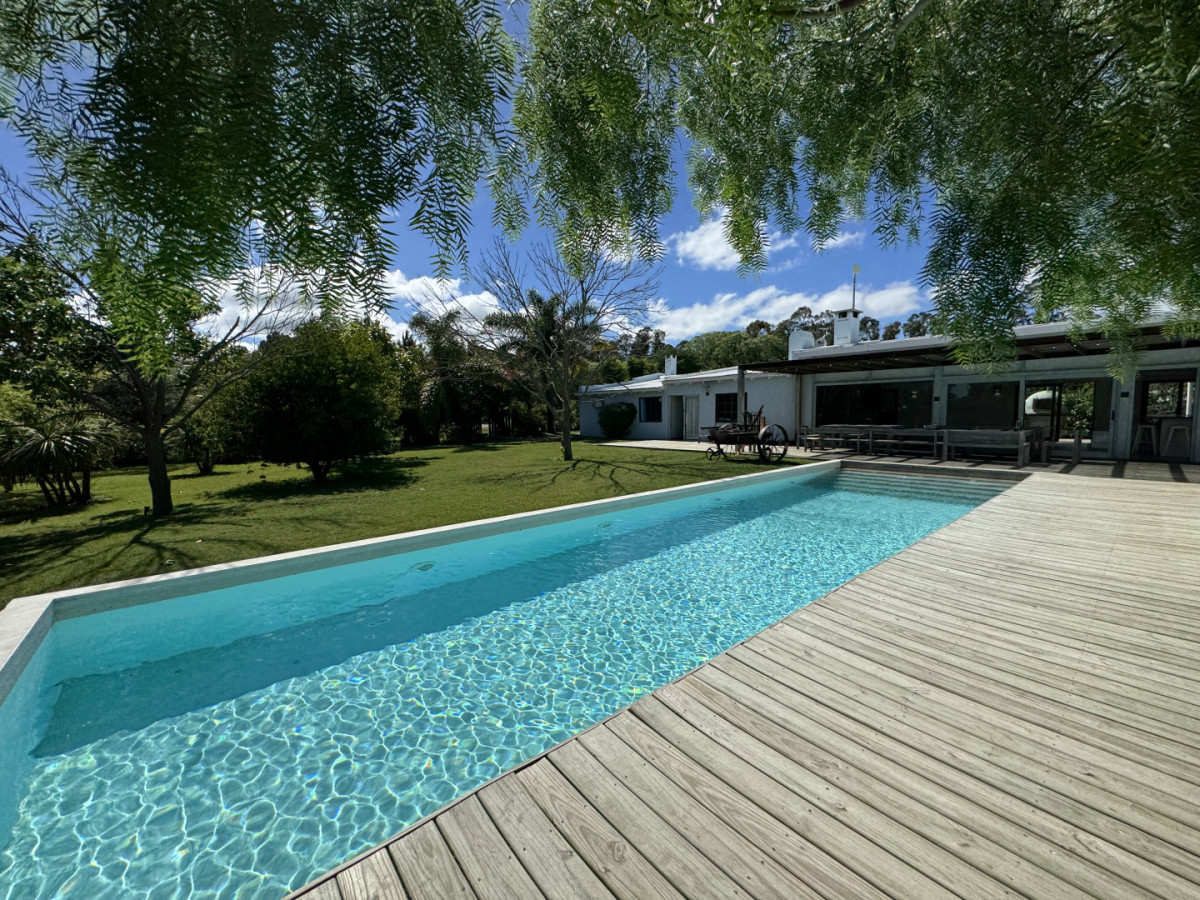 Alquiler temporal chacra 6 dormitorios 