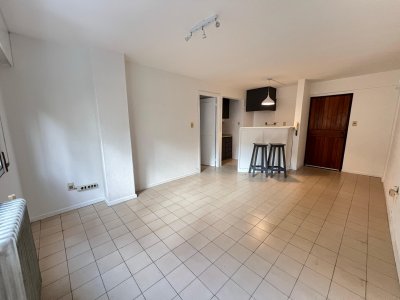Alquiler Apartamento 1 Dormitorio Centro Montevideo R