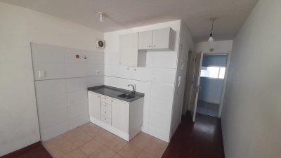 Alquiler Monoambiente Tres Cruces Montevideo R