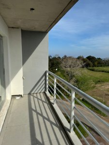 Última unidad 0 km disponible en La Cañada · 1 dormitorio con cochera