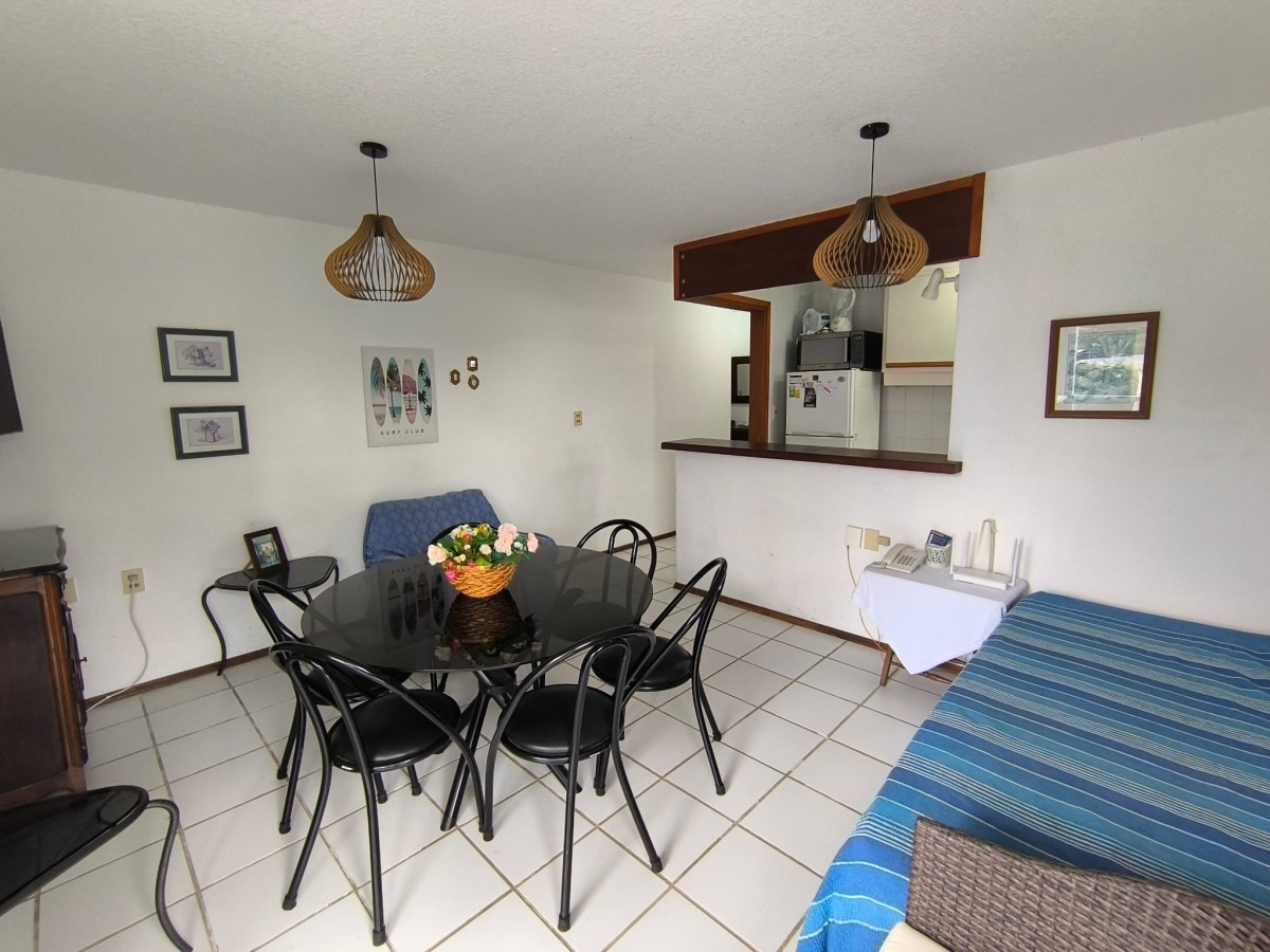 Apto de 2 dormitorios y 2 Baños.( Aidy Grill )