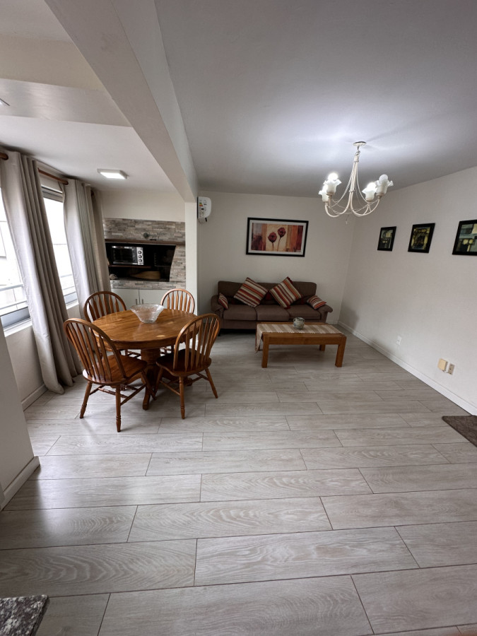 Apartamento 1 dormitorioy medio reformado en Peninsula 
