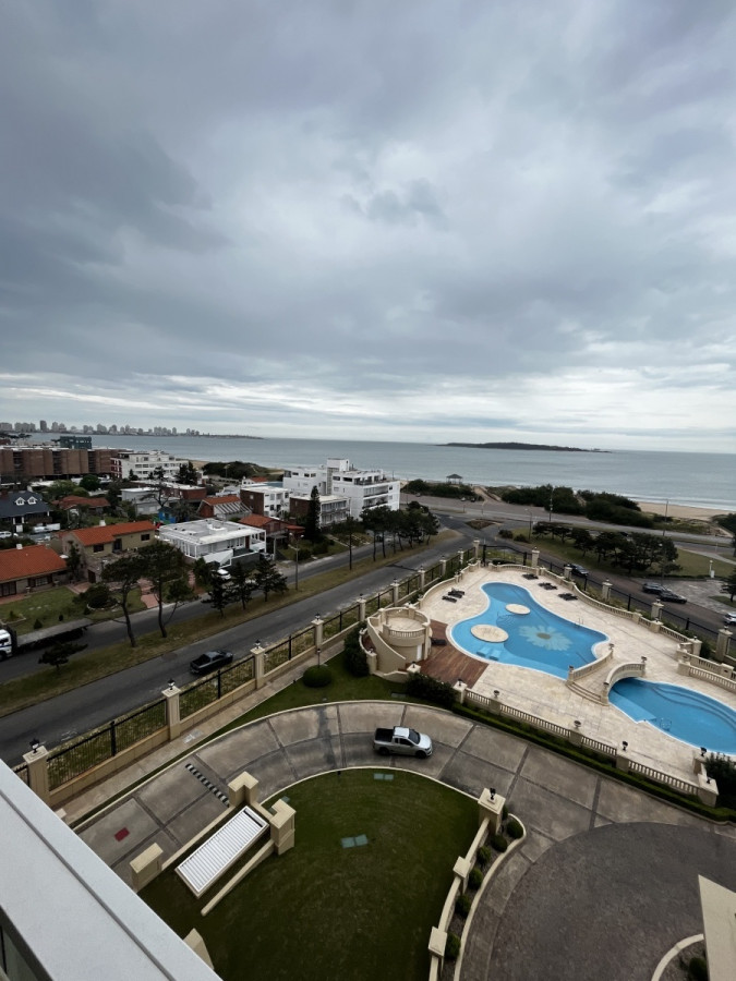 Apto en Le Jarden de 3 dorm
