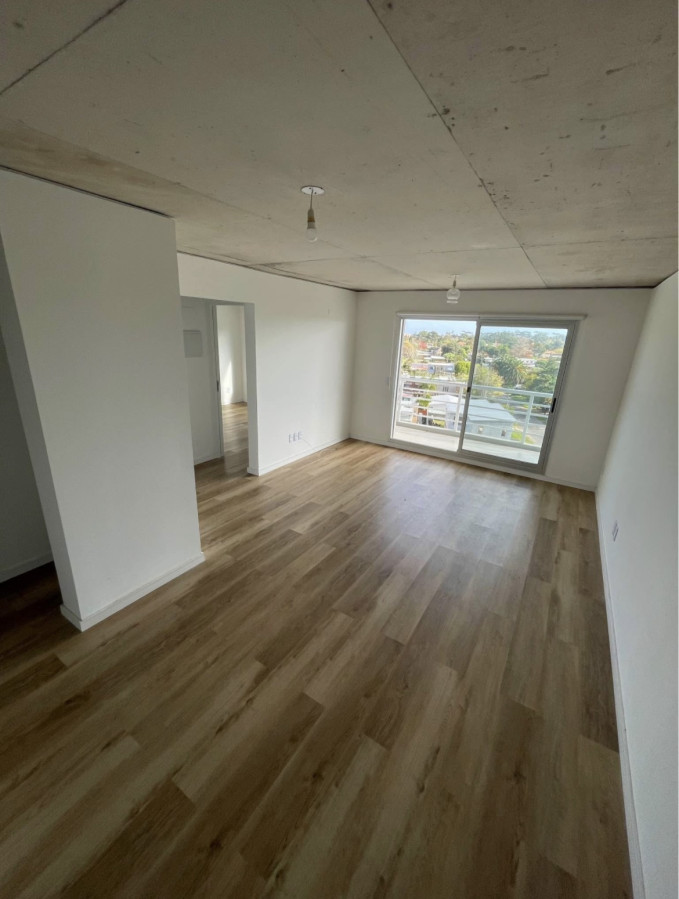 Venta de apartamento de 2 dormitorios con renta!