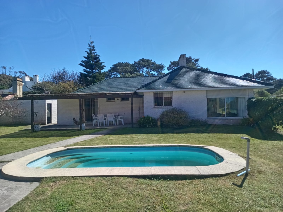 Casa en Rincón del Indio a solo 25 m del mar