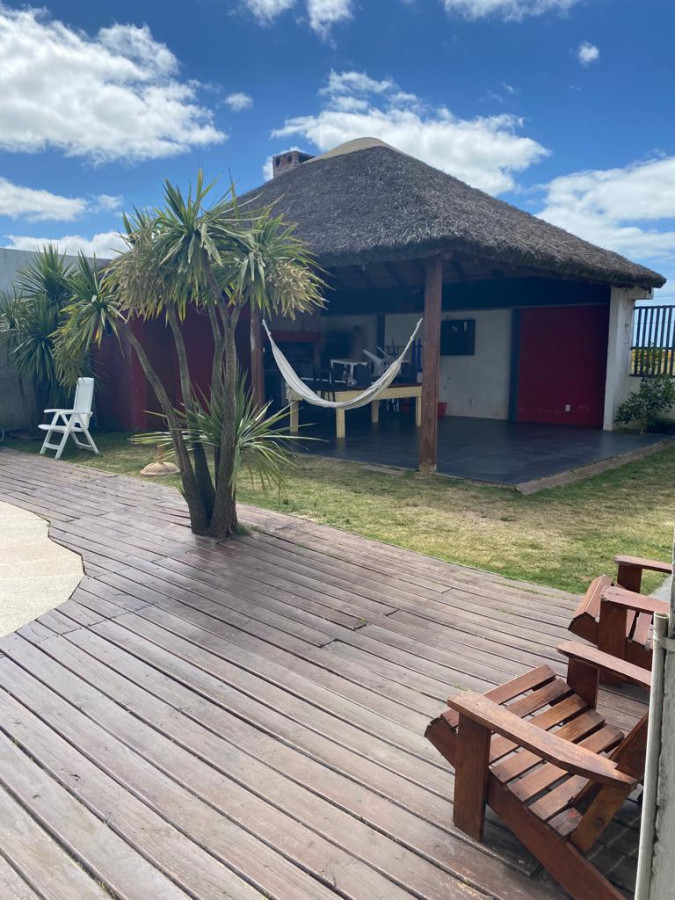 Alquiler anual casa en Balneario Buenos Aires