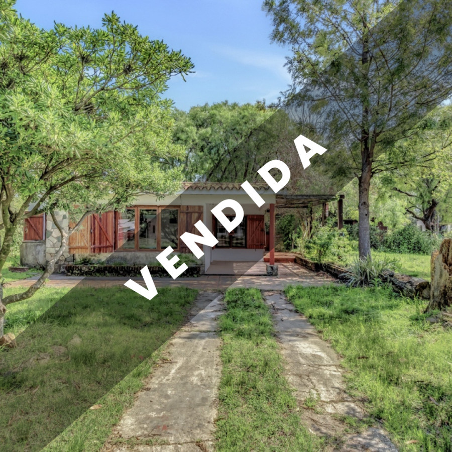 Casa en Venta Playa Grande de 3 dormitorios y 2 baños