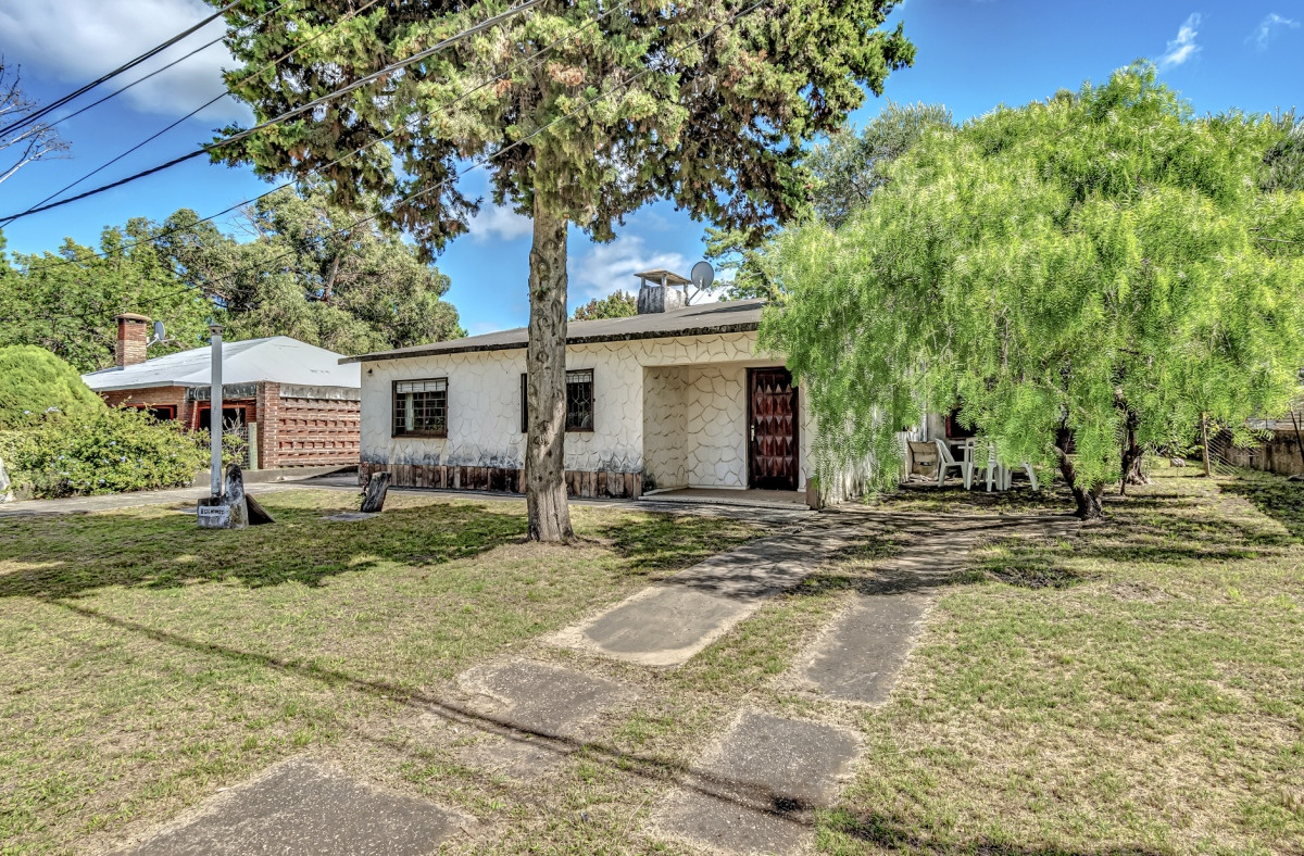 2 Casas en Venta en Piriápolis 