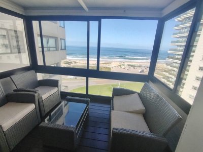 Venta Apartamento 3 dormitorios Frente al Mar Playa Brava Punta del Este
