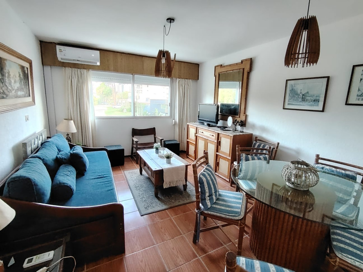 venta apartamento 1 dormitorio y medio Punta del Este Aidy Grill