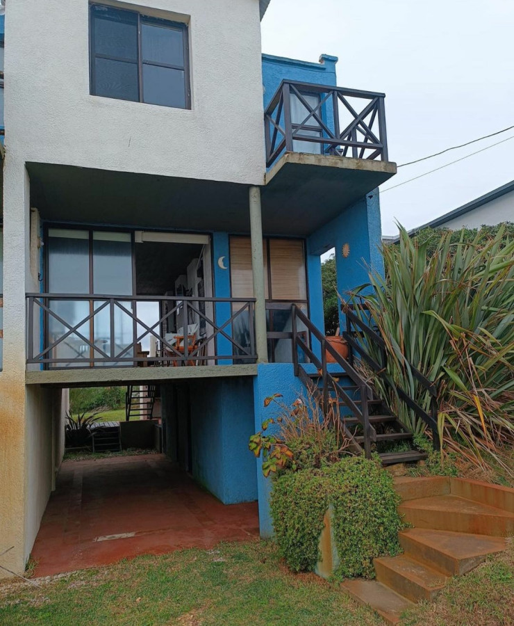 Venta casa 2 dormitorios La Paloma Frente al mar El Cabito Rocha Uruguay