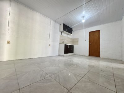 Alquiler Casa 2 Dormitorios Con Parrillero + Monoambiente, En Neptunia