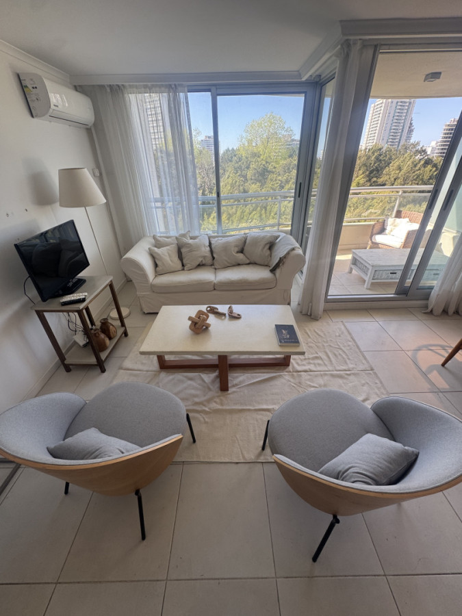 Apartamento - Punta del Este, Brava - Venta - $298.000